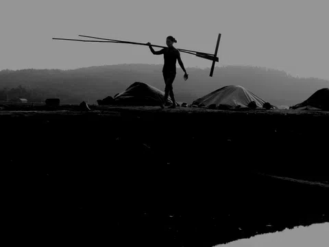 Chùm thơ Lê Hồng Khánh