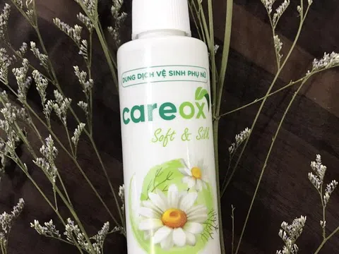 Dung dịch vệ sinh phụ nữ Careox Soft & Silk – Dưỡng ẩm và bảo vệ vùng nhạy cảm