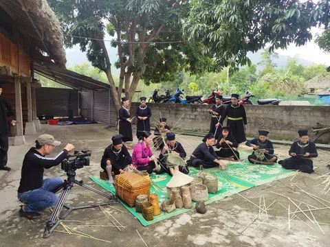 Hà Giang: Người Tày gìn giữ nghề đan lát truyền thống
