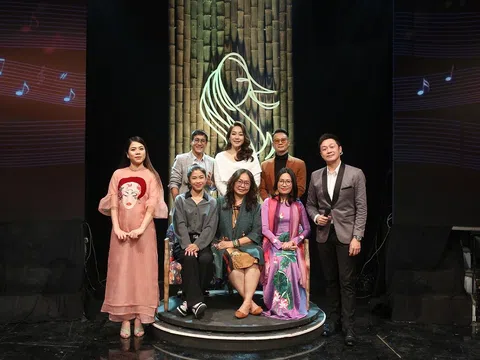 Thanh xuân tươi đẹp tháng 3: “Thương lắm tóc dài ơi”