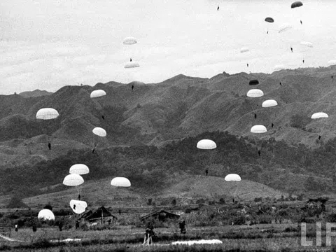 65 năm trước những phi công Mỹ đã tham chiến ở Điện Biên Phủ như thế nào?