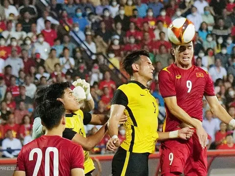 Bán kết 2 bóng đá Sea Games 31: U23 VN với U23 Malaysia 1 – 0