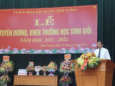 Vĩnh Phúc: Vĩnh Tường tuyên dương, khen thưởng học sinh giỏi năm học 2021 - 2022