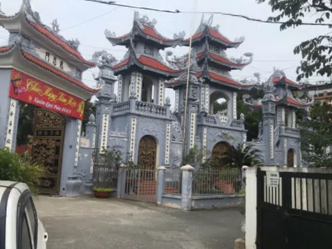 Thờ cúng gia tiên và tổ tiên 