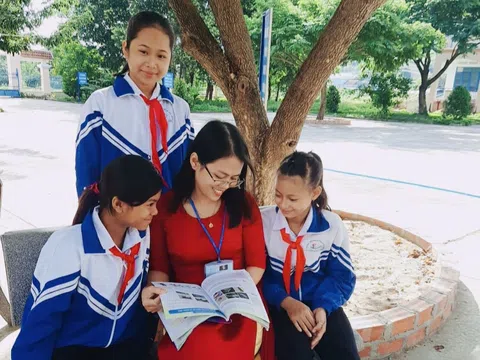 Hà Nội: Thiếu trường lớp cho học sinh phổ thông và biện pháp khắc phục