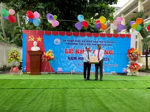 Kiên Giang: Trường THCS và THPT Kiên Hải “Đoàn kết, kỉ cương, đổi mới, sáng tạo, nâng cao chất lượng giáo dục và đào tạo"