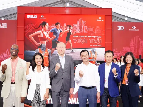 Hà Nội Marathon Techcombank 2023: "Bước chạy vì một Việt Nam vượt trội", mang tinh thần đoàn kết, sẻ chia và trách nhiệm cộng đồng