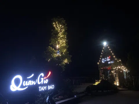 Vĩnh Phúc: Quán Gió Tam Đảo – “Tiệm cafe trên mây' với view đẹp lãng mạn