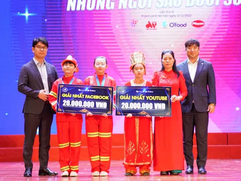 “Gieo chữ nơi biên cương”  -   Tiết mục văn nghệ đặc sắc và nhiều ý nghĩa