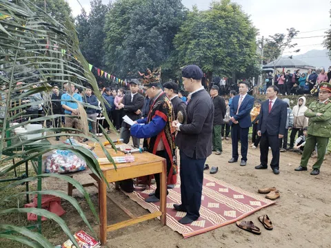 Tuyên Quang: Đặc sắc Lễ hội Lồng tồng xã Đà Vị (Na Hang)