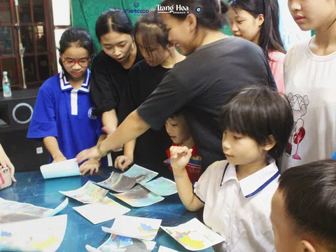 TRANG HOA MÙA 4: Hành trình “Chạm Ký Ức” cùng “Tháng Anh Hùng”
