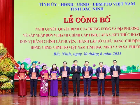 Bắc Ninh: Công bố nghị quyết, quyết định về sáp nhập đơn vị hành chính