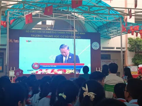 Khát vọng tri thức - Thắp sáng tương lai