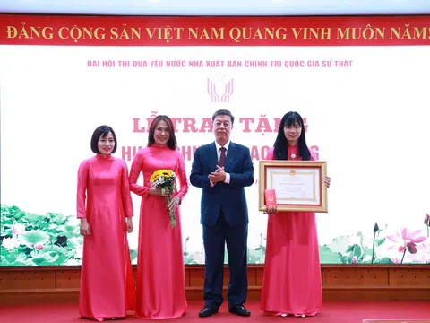 Nhà xuất bản Chính trị quốc gia Sự thật tổ chức trọng thể Đại hội Thi đua yêu nước lần thứ IV