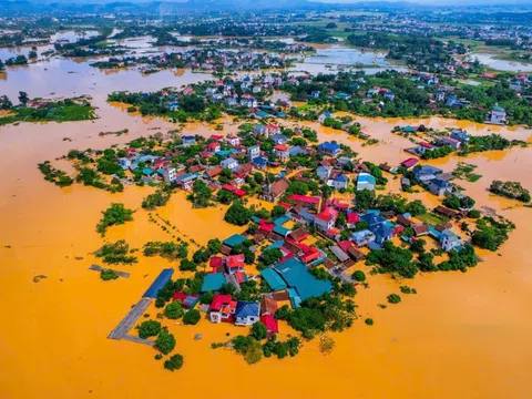 “Dân ơi” - tình quê, tình người trong bão lụt