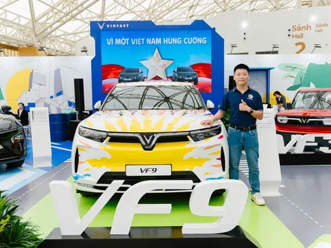 VinFast trở thành tâm điểm tại Tuần lễ Công nghiệp và Công nghệ Việt Nam 2025 với loạt xe điện hoành tráng