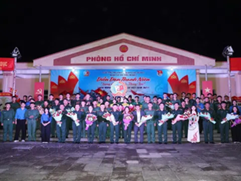 Thầy cô người gìn giữ những giá trị nhân văn