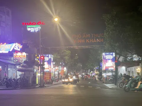 Trải nghiệm ấn tượng tại phố ẩm thực vừa lọt top 10 đường phố thú vị nhất thế giới