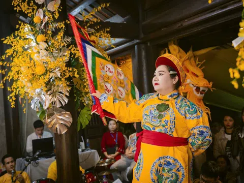 Nghệ nhân Đỗ Thị Thanh Hồi – Thanh đồng trẻ tận tâm gìn giữ và lan tỏa văn hóa tín ngưỡng thờ Mẫu