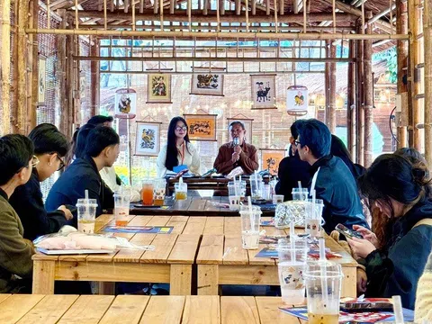 Workshop Họa sắc Đông Hồ: Giới trẻ gìn giữ nghệ thuật truyền thống