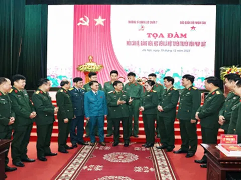 Phát huy giá trị văn hóa “Bộ đội Cụ Hồ” gắn liền với nâng cao ý thức kỷ luật