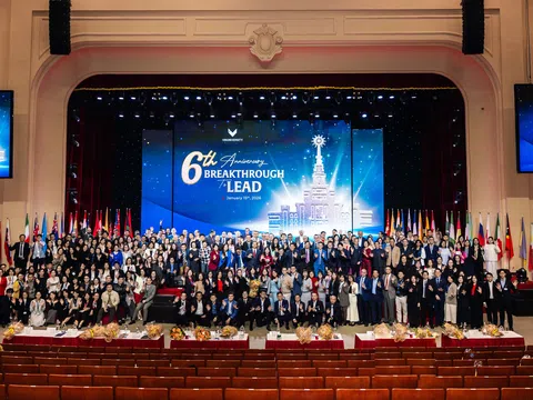 VinUni tăng tốc thu hút nhân tài - chuyển dịch lên mô hình đại học nghiên cứu