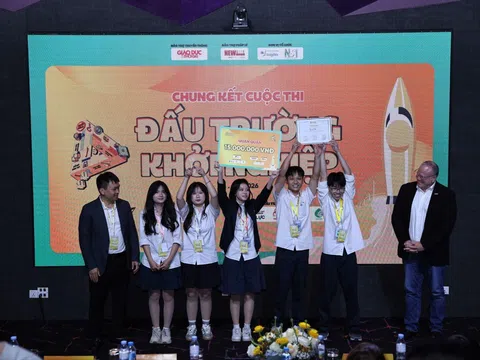 Học sinh trường THPT Chuyên Chu Văn An giành Quán quân của cuộc thi Đấu trường khởi nghiệp