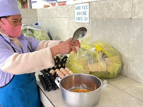Tuyên Quang: Bảo đảm bữa ăn bán trú cho học sinh dân tộc vùng Quang Bình