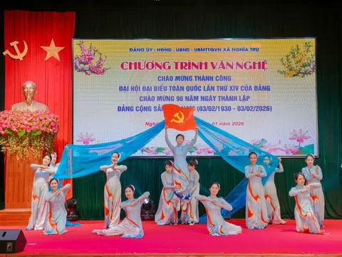 Hưng Yên: Xã Nghĩa Trụ tổ chức đêm văn nghệ chào mừng thành công Đại hội XIV của Đảng