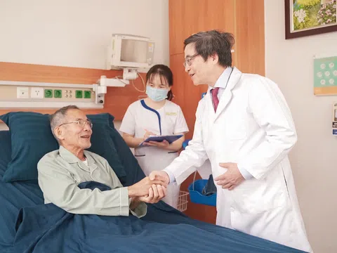 Vinmec cứu sống cụ ông 70 tuổi mắc 'ung thư chồng ung thư'