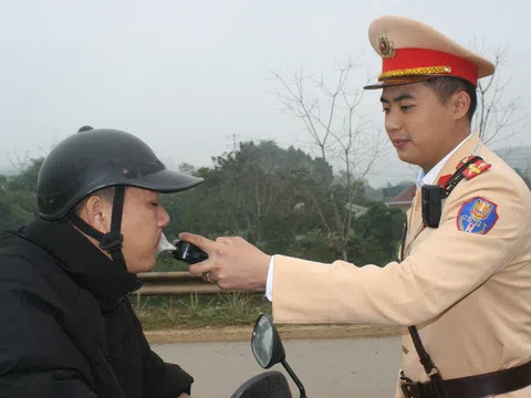 Tuyên Quang: Tổ CSGT Hàm Yên triển khai biện pháp an toàn giao thông dịp Tết Bính Ngọ (2026)