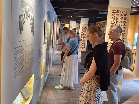 Khai mạc trưng bày “Sử đá lưu danh” tại Văn Miếu – Quốc Tử Giám