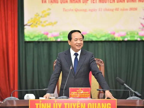 Trưởng Ban Tuyên giáo và Dân vận Trung ương Trịnh Văn Quyết chúc Tết tại Tuyên Quang