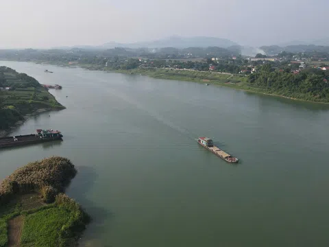 Phú Thọ: Xuân về làng vận tải thủy Việt An…