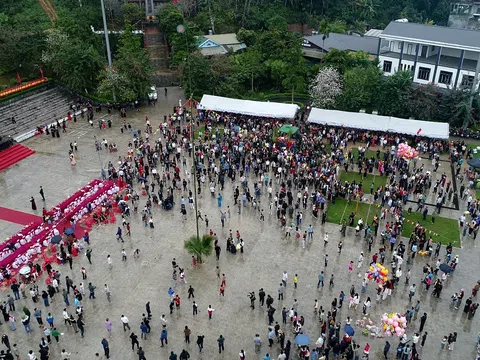 Tuyên Quang: Lễ hội Lồng Tông Nà Hang - Gìn giữ hồn Xuân của người Tày