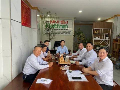 Tổng Biên tập Nguyễn Tiến Dũng làm việc với cơ quan đại diện phía Nam