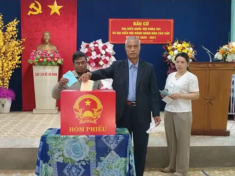 Từ biên giới đến hải đảo Quảng Ngãi: Ngày hội bầu cử lan tỏa niềm tin của cử tri