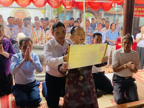 Hà Nội: Lễ giỗ Tổ họ Hoàng - Tưởng nhớ tiền nhân, phát huy truyền thống vẻ vang của dòng tộc