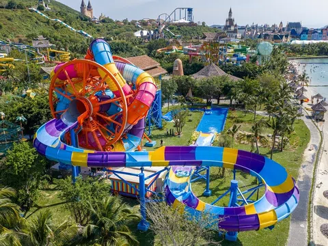 Từ nghỉ dưỡng đến “đảo hội” 24/7: Vì sao Hòn Tre luôn hút khách quanh năm?