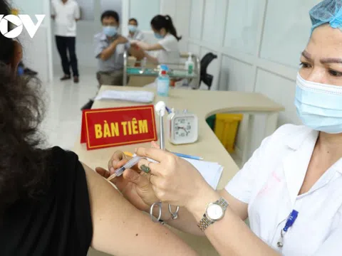 Sức khoẻ của 1.000 tình nguyện viên thử vaccine Nanocovax giai đoạn 3