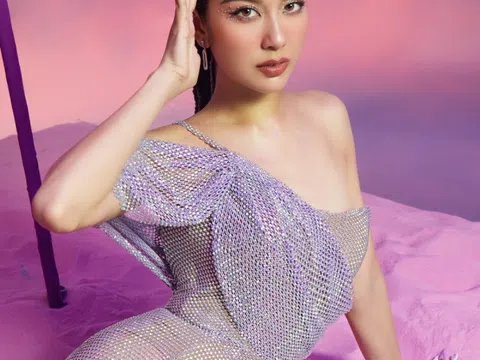 Á hậu Thúy Vân chính thức chuyển hướng làm ca sĩ với "Trái tim yêu thương"