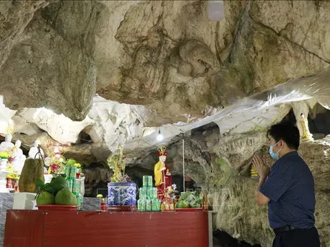Yên Bái: Hang São - ngôi chùa cổ độc đáo trong hang đá