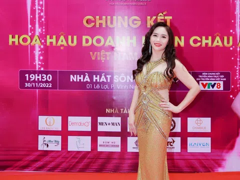 “Người đẹp có nụ cười đẹp” Nguyễn Thị Tình gây thương nhớ tại chung kết Hoa hậu Doanh nhân Châu Á Việt Nam 2022