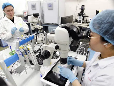 Bảo đảm đủ nguồn lực, đẩy nhanh giải ngân cho khoa học công nghệ và chuyển đổi số