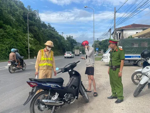 Giữ bình yên nơi cửa ngõ miền Tây Quảng Trị: Chung tay giữ gìn trật tự an toàn giao thông ở xã Đakrông sau sáp nhập