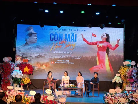 “Còn mãi với non sông” sẽ trở thành khúc ca đi cùng năm tháng