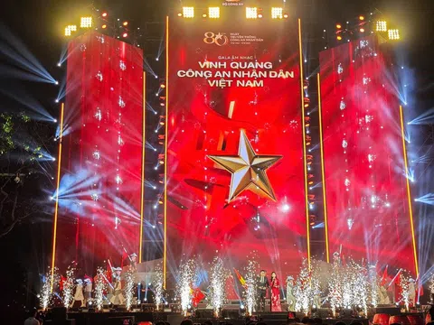 Gala âm nhạc "Vinh quang Công an nhân dân Việt Nam"