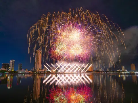 Miền Trung: Nhiều sự kiện văn hóa, du lịch hút khách mùa hè