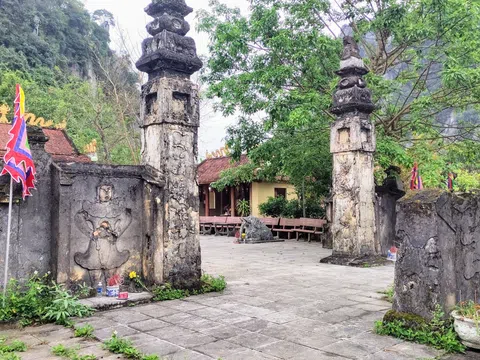 Miếu Bà - Tam Thượng Linh Từ: Di tích linh thiêng giữa non nước Quảng Bình