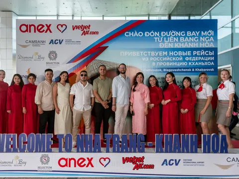 Chuyến bay đầu tiên từ Vladivostok đến Cam Ranh: Khởi động mùa du lịch hè sôi động 2025